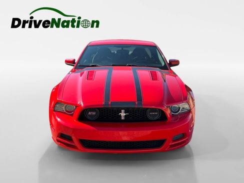 Used 2013 Ford Mustang Boss 302 w/ Boss 302 Accessory Pkg RWD image 2
