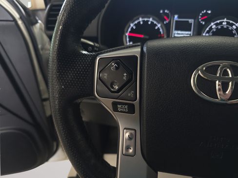 Used 2023 Toyota 4Runner Limited AWD/4WD image 15