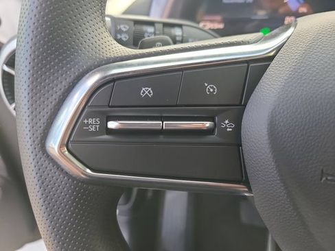 New 2026 Chevrolet Equinox EV LT w/ LPO, Blackout Package FWD image 28