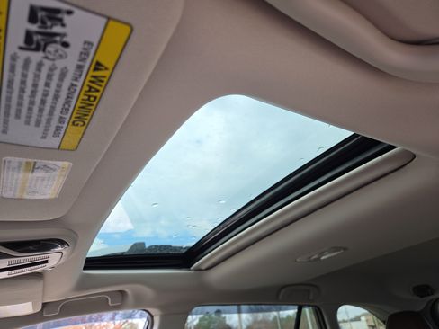 Certified 2025 Subaru Outback Touring XT image 28