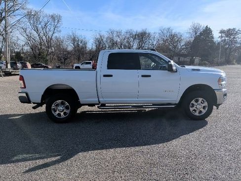 Used 2024 RAM 2500 Big Horn image 6