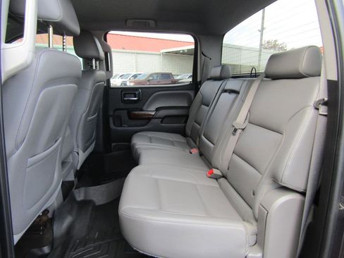 Used 2015 GMC Sierra 2500 SLT w/ Duramax Plus Package image 10