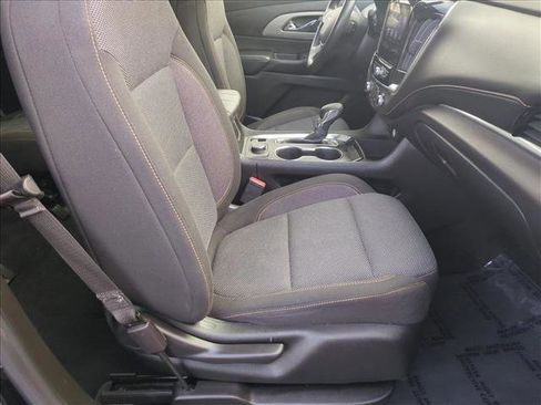 Used 2021 Chevrolet Traverse LT w/ LPO, Roadside Safety Package AWD/4WD image 21