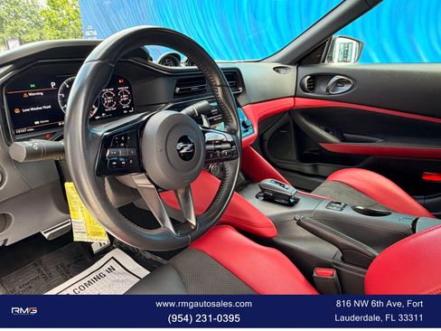Used 2024 Nissan Z Performance w/ Floor Mat Package RWD image 12