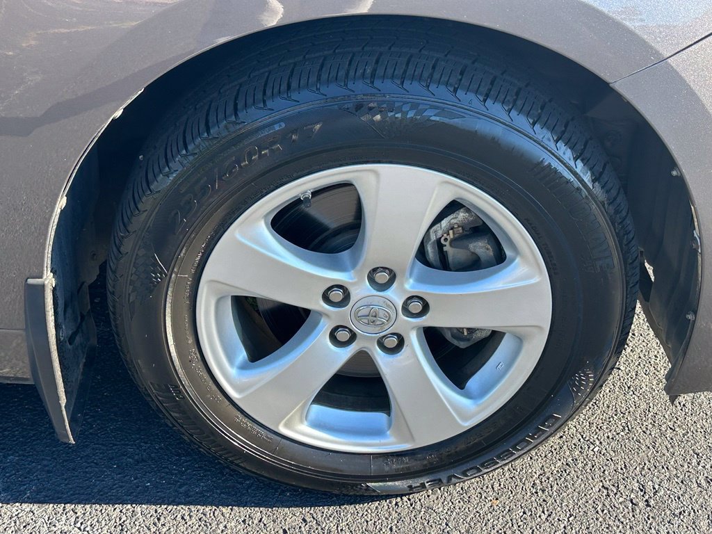 Used 2012 Toyota Sienna LE FWD image 36