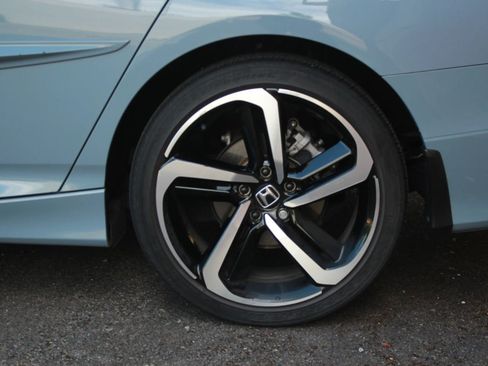 Used 2021 Honda Accord Sport image 28
