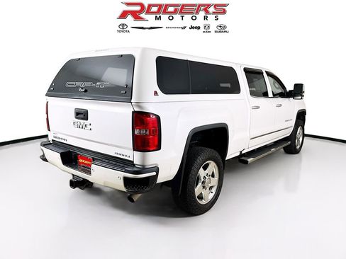 Used 2018 GMC Sierra 3500 Denali AWD/4WD image 13