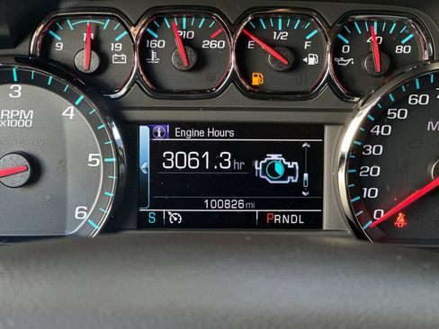 Used 2020 Chevrolet Tahoe LT RWD image 25