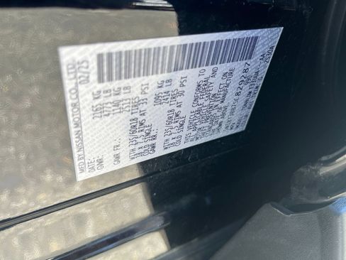 Used 2025 Nissan Rogue SV AWD/4WD image 30