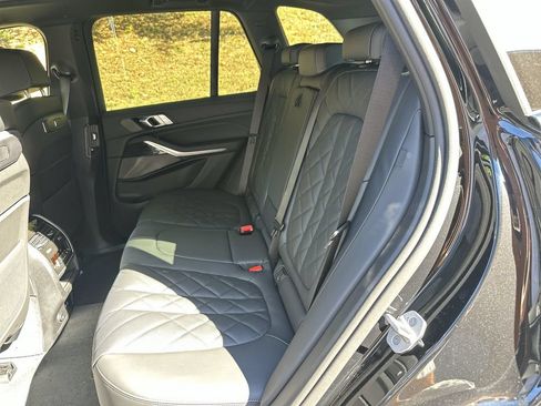 Used 2026 BMW X5 xDrive50e w/ M Sport Package AWD/4WD image 24