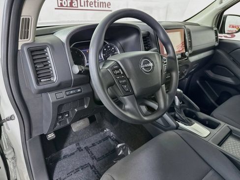 Certified 2023 Nissan Frontier S AWD/4WD image 19