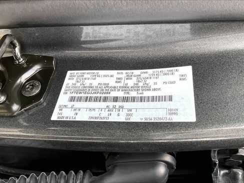 Used 2018 Ford F150 XLT w/ Equipment Group 302A Luxury AWD/4WD image 33