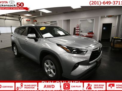 Certified 2024 Toyota Highlander LE