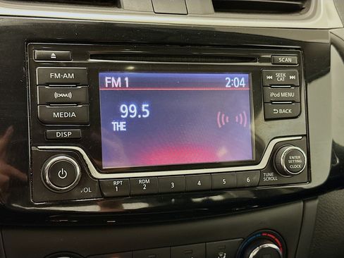 Used 2017 Nissan Sentra SV w/ Electronics Package FWD image 21