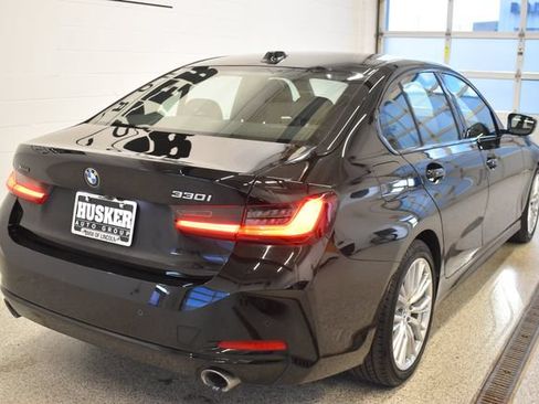 Used 2023 BMW 330i xDrive Sedan w/ Premium Package AWD/4WD image 4