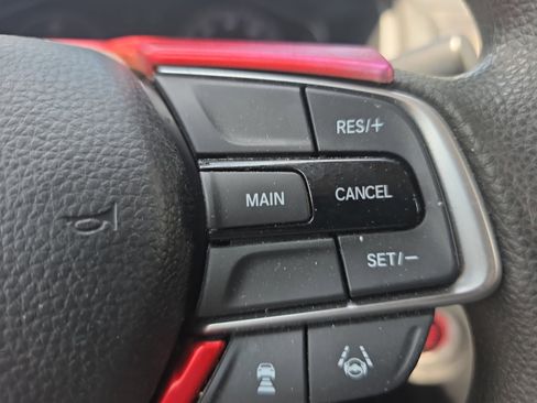 Used 2018 Honda Accord LX image 21
