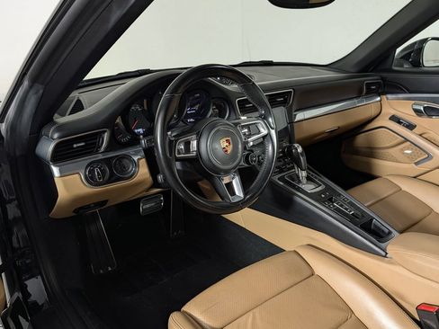 Used 2017 Porsche 911 Carrera RWD image 6