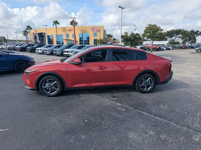 New 2026 Kia K4 FWD image 3