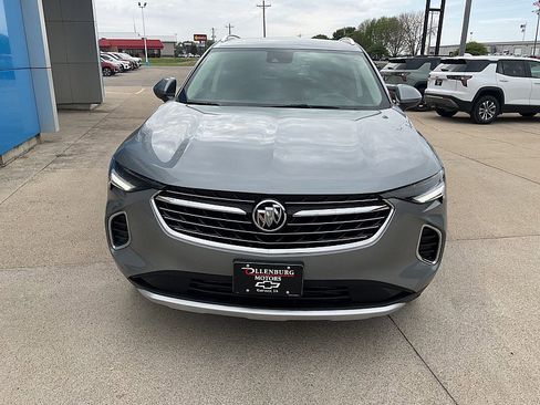 Used 2023 Buick Envision Essence AWD/4WD image 3