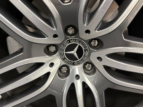 Used 2026 Mercedes-Benz GLS 450 4MATIC image 19