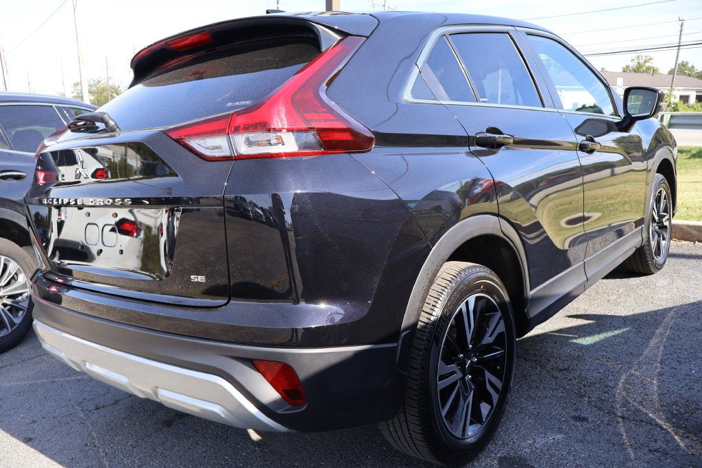 Used 2026 Mitsubishi Eclipse Cross SE AWD/4WD image 3