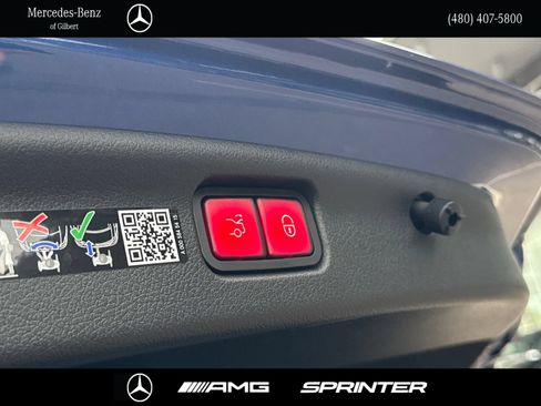 Certified 2026 Mercedes-Benz C 300 Sedan image 6