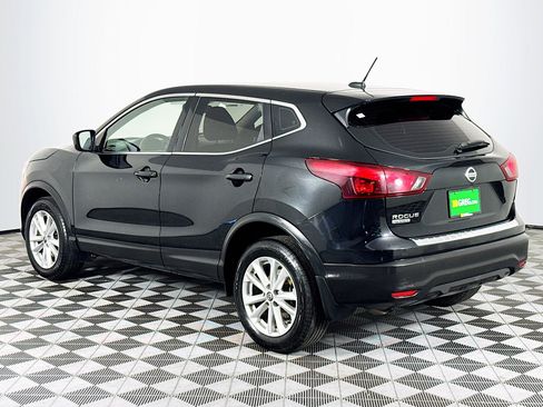 Used 2019 Nissan Rogue Sport S w/ Appearance Package image 6