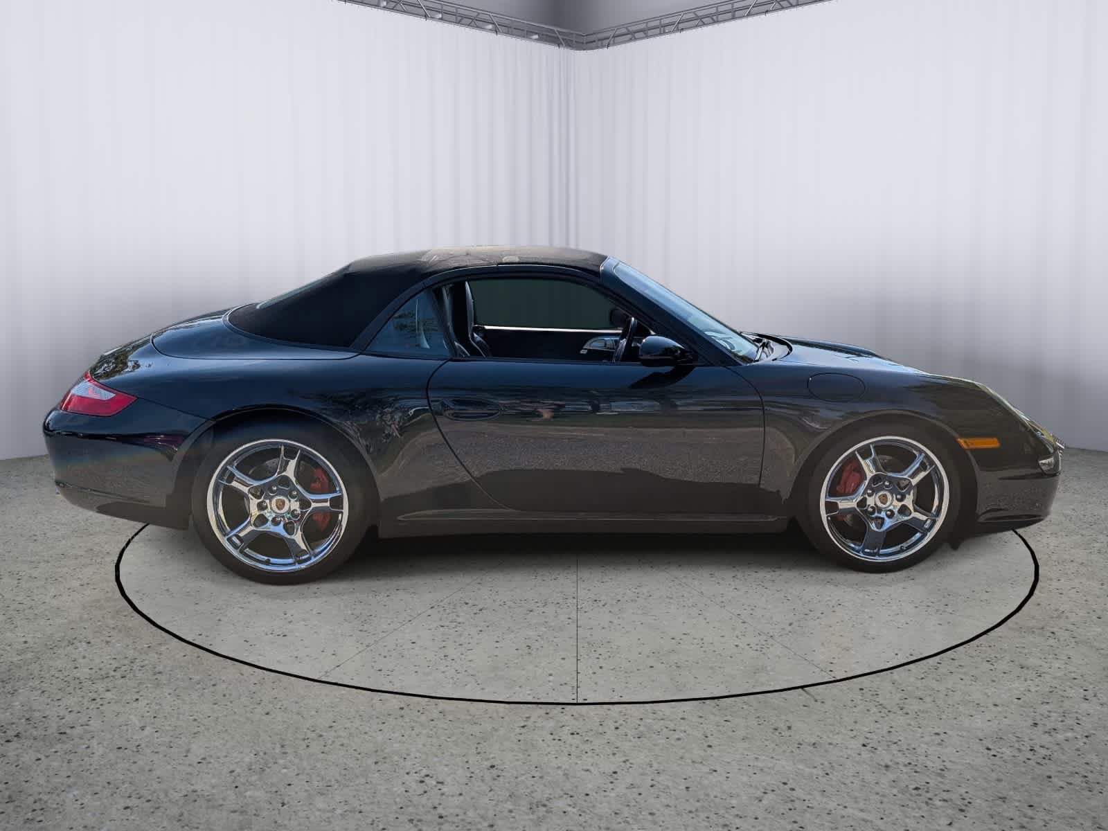 Used 2006 Porsche 911 Carrera S RWD image 2