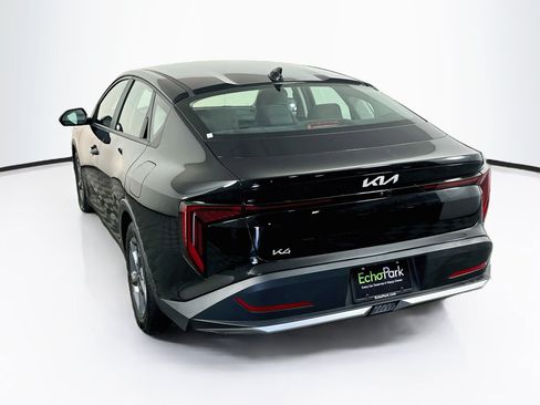 Used 2025 Kia K4 FWD image 5