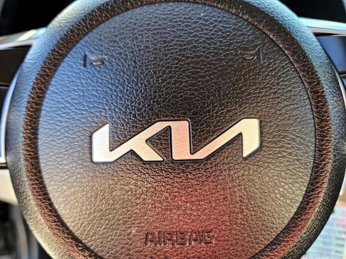 Used 2023 Kia Forte LXS w/ LXS Technology Package image 26