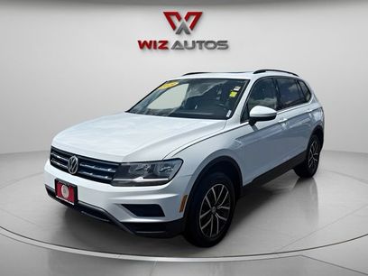 Used 2019 Volkswagen Tiguan SE w/ Panoramic Sunroof Package
