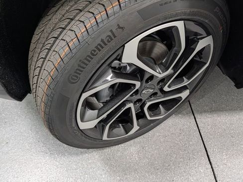 New 2026 Chevrolet Trax RS image 9