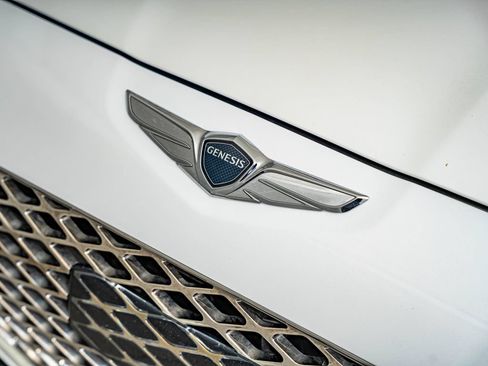 Used 2022 Genesis G70 3.3T AWD/4WD image 12