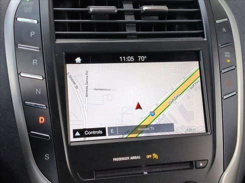 Used 2019 Lincoln MKC Select w/ Select Plus Package image 11