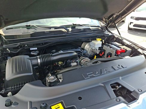 Used 2019 RAM 1500 Big Horn AWD/4WD image 26