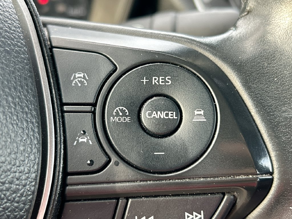 Used 2024 Toyota Corolla SE FWD image 17