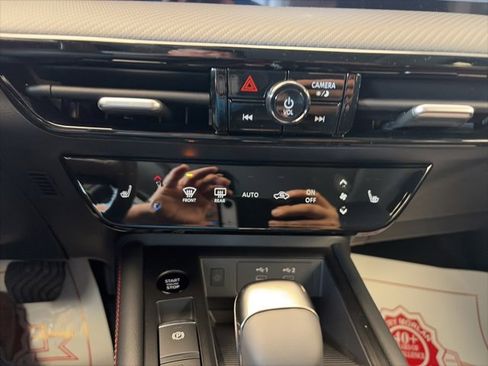 New 2026 Nissan Kicks SR w/ SR Premium Package image 22