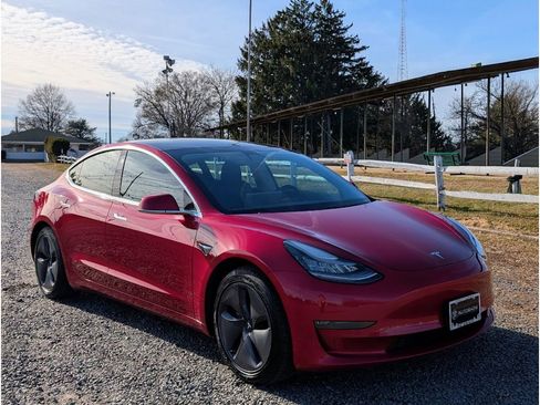Used 2020 Tesla Model 3 Long Range image 3