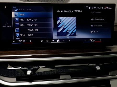 New 2026 BMW X5 xDrive50e image 10