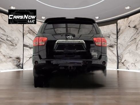Used 2014 Toyota Sequoia Platinum AWD/4WD image 7