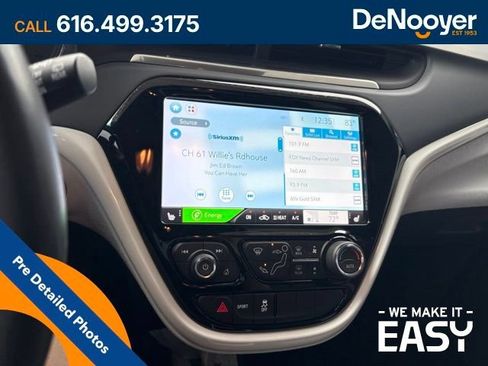 Used 2020 Chevrolet Bolt LT FWD image 16