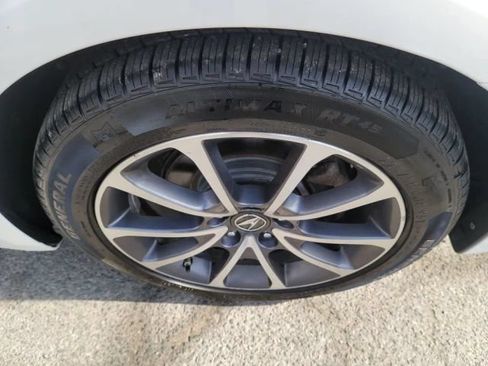 Used 2017 Acura TLX w/ Technology Package FWD image 34