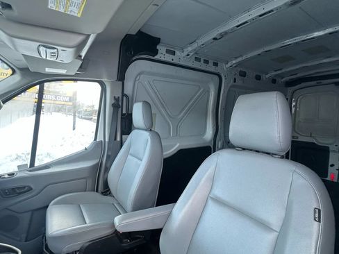 Used 2016 Ford Transit 250 148 Medium Roof image 18