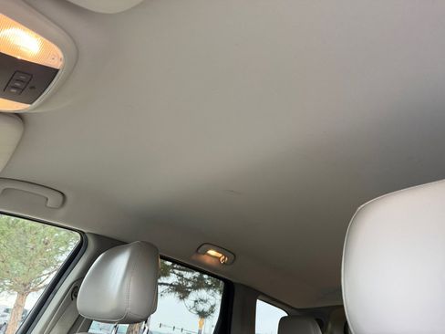 Used 2012 Jeep Grand Cherokee Laredo image 33