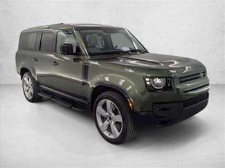 New 2026 Land Rover Defender 130 X-Dynamic SE video 2