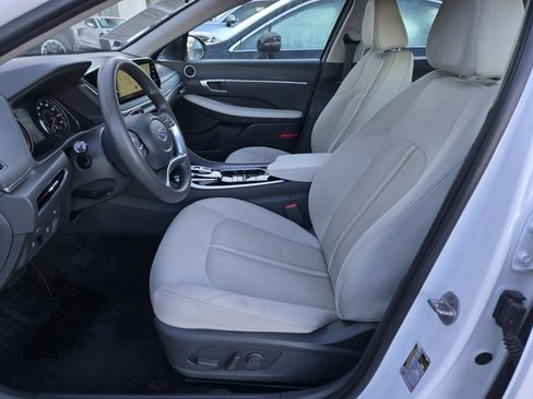 Used 2023 Hyundai Sonata SEL image 15
