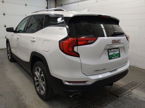 Used 2020 GMC Terrain SLT w/ Preferred Package AWD/4WD image 5