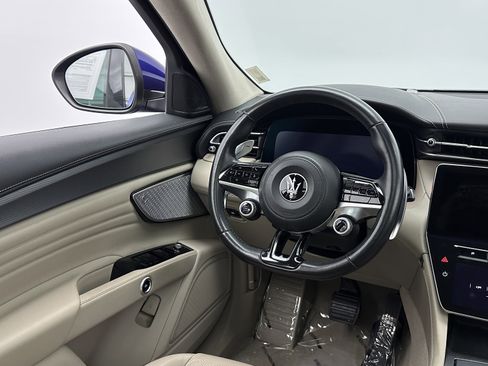 Used 2023 Maserati Grecale GT image 31