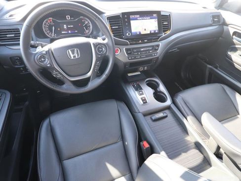 Used 2023 Honda Ridgeline RTL-E image 9