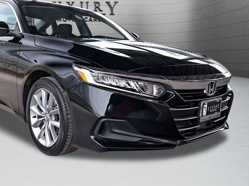 Used 2022 Honda Accord LX image 13